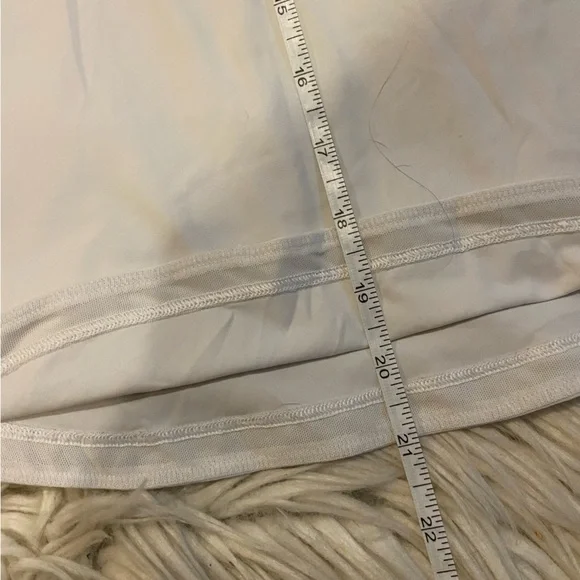 Lululemon Run Off Route Tank -EUC - Picture 10 of 11